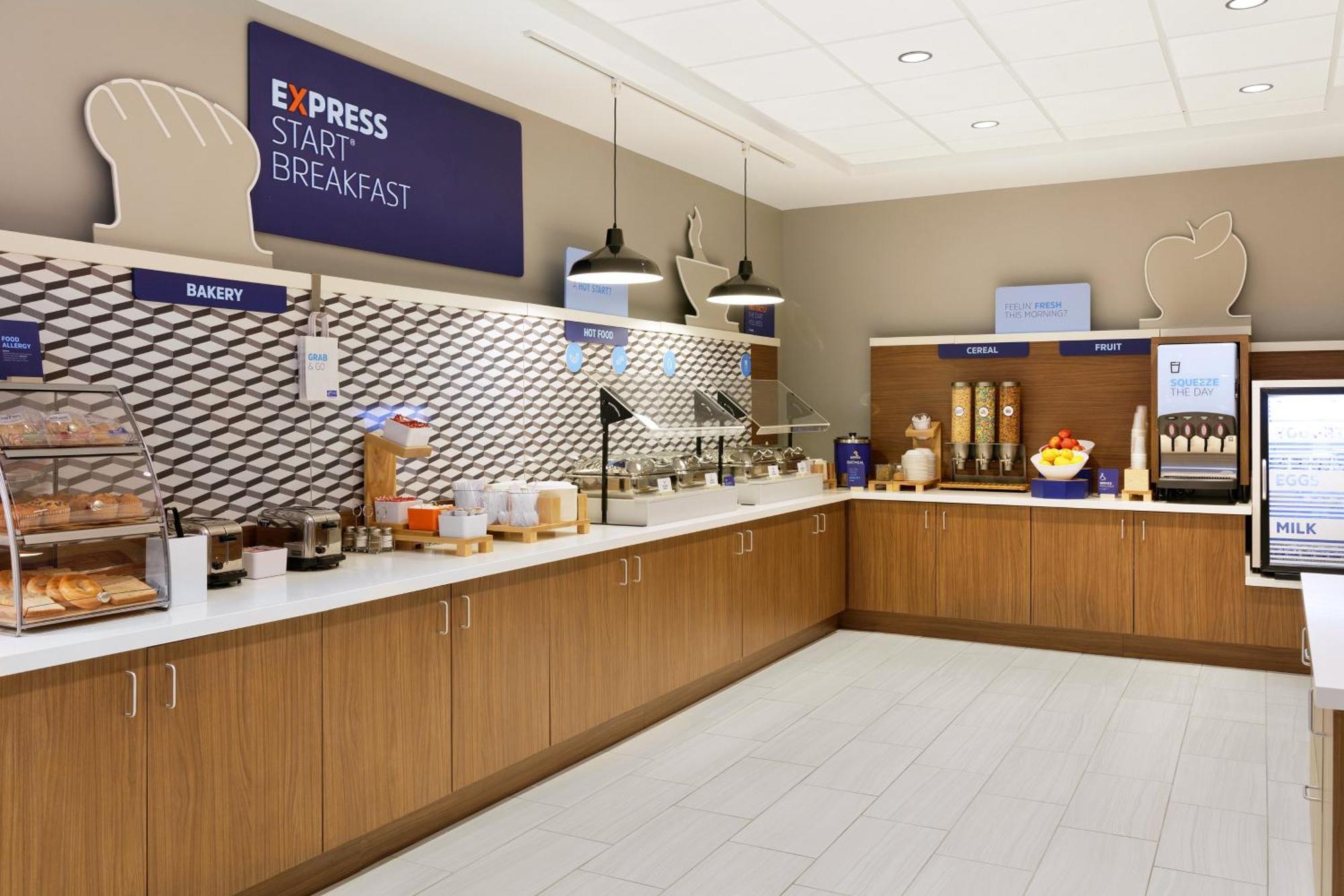 Holiday Inn Express Baltimore At The Stadiums By Ihg Ngoại thất bức ảnh