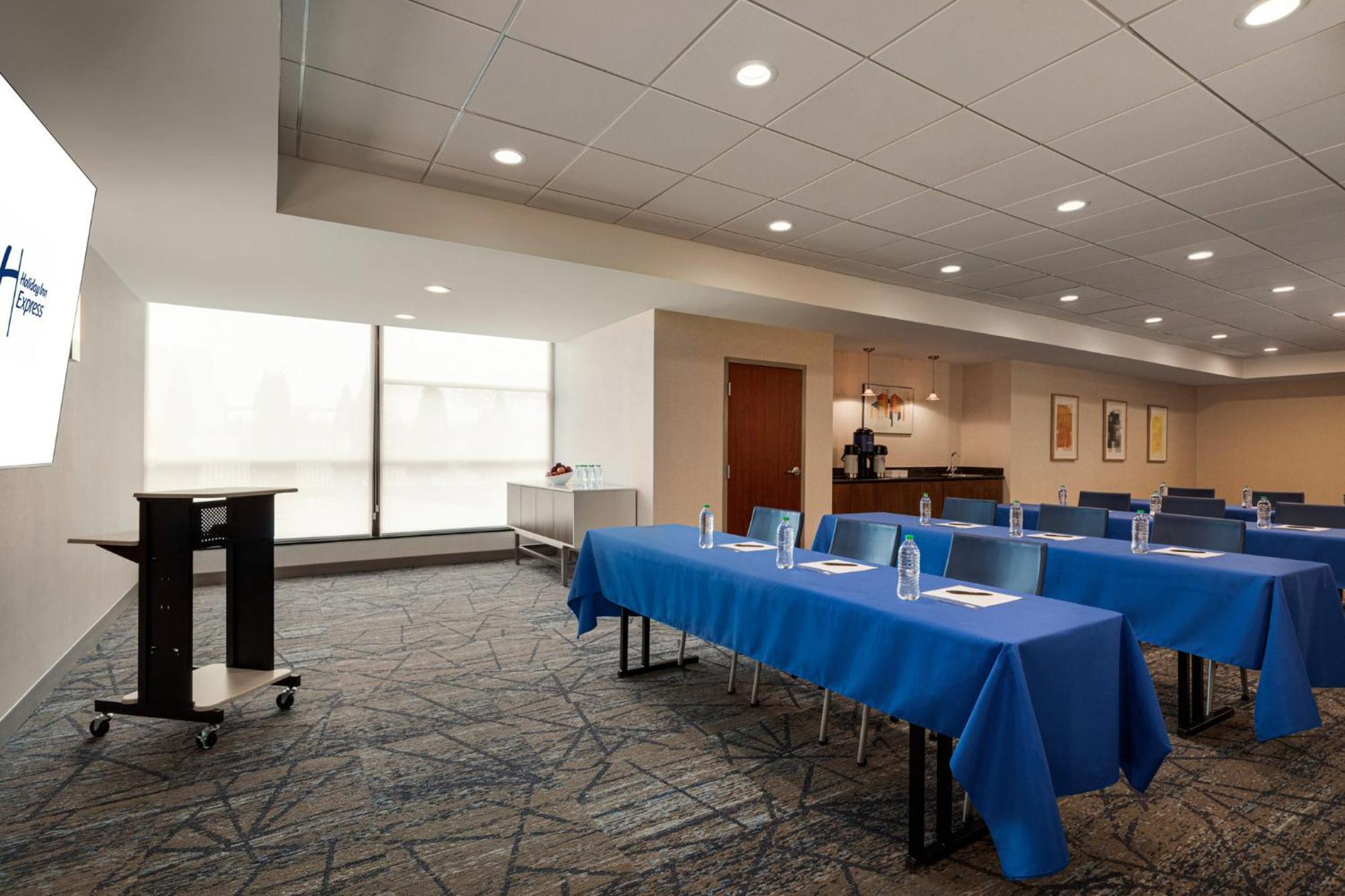 Holiday Inn Express Baltimore At The Stadiums By Ihg Ngoại thất bức ảnh