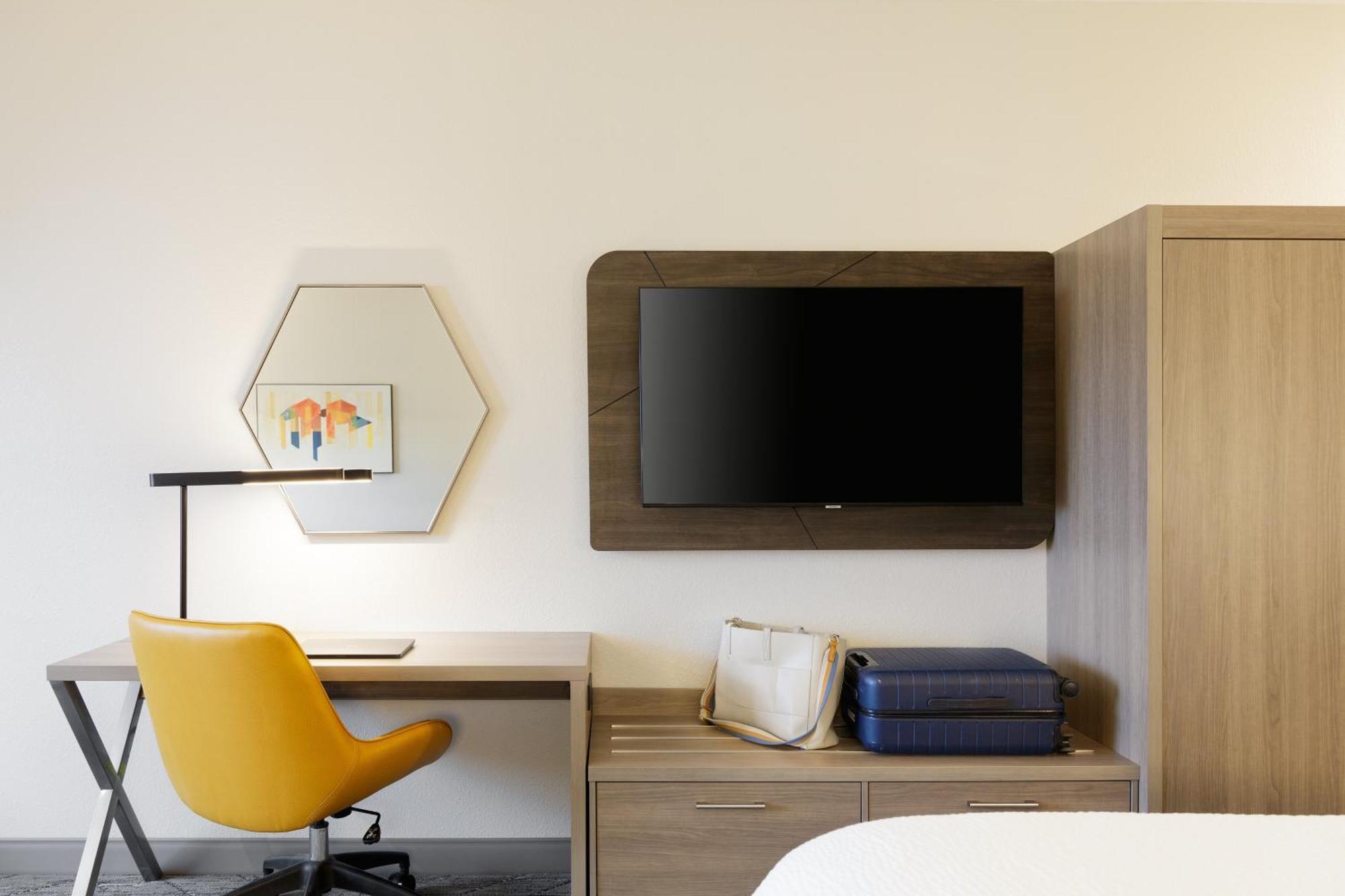 Holiday Inn Express Baltimore At The Stadiums By Ihg Ngoại thất bức ảnh