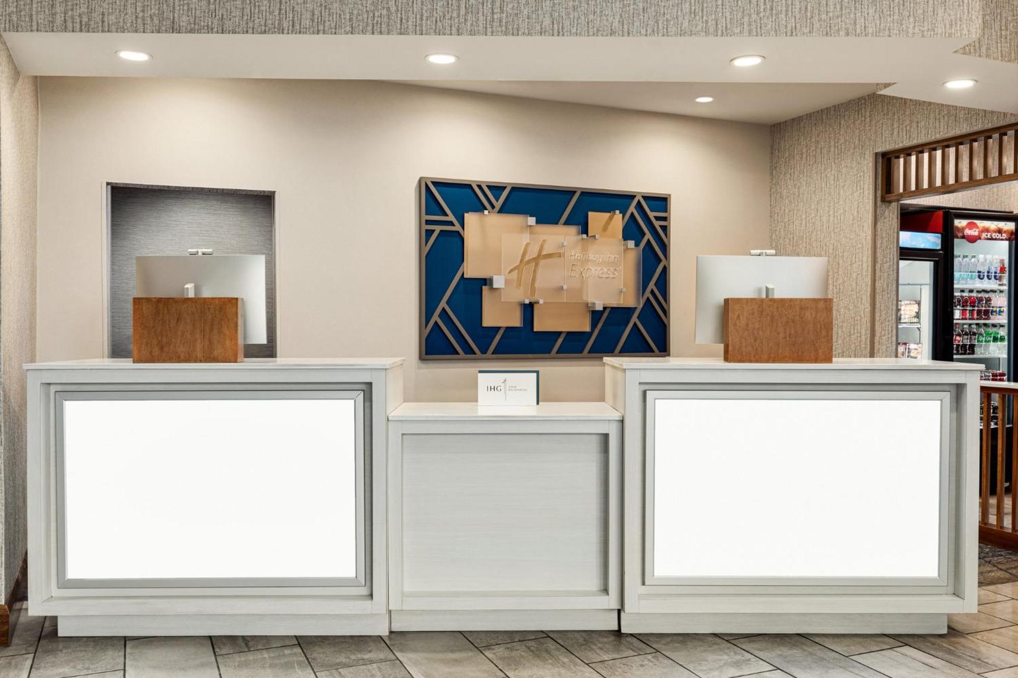 Holiday Inn Express Baltimore At The Stadiums By Ihg Ngoại thất bức ảnh