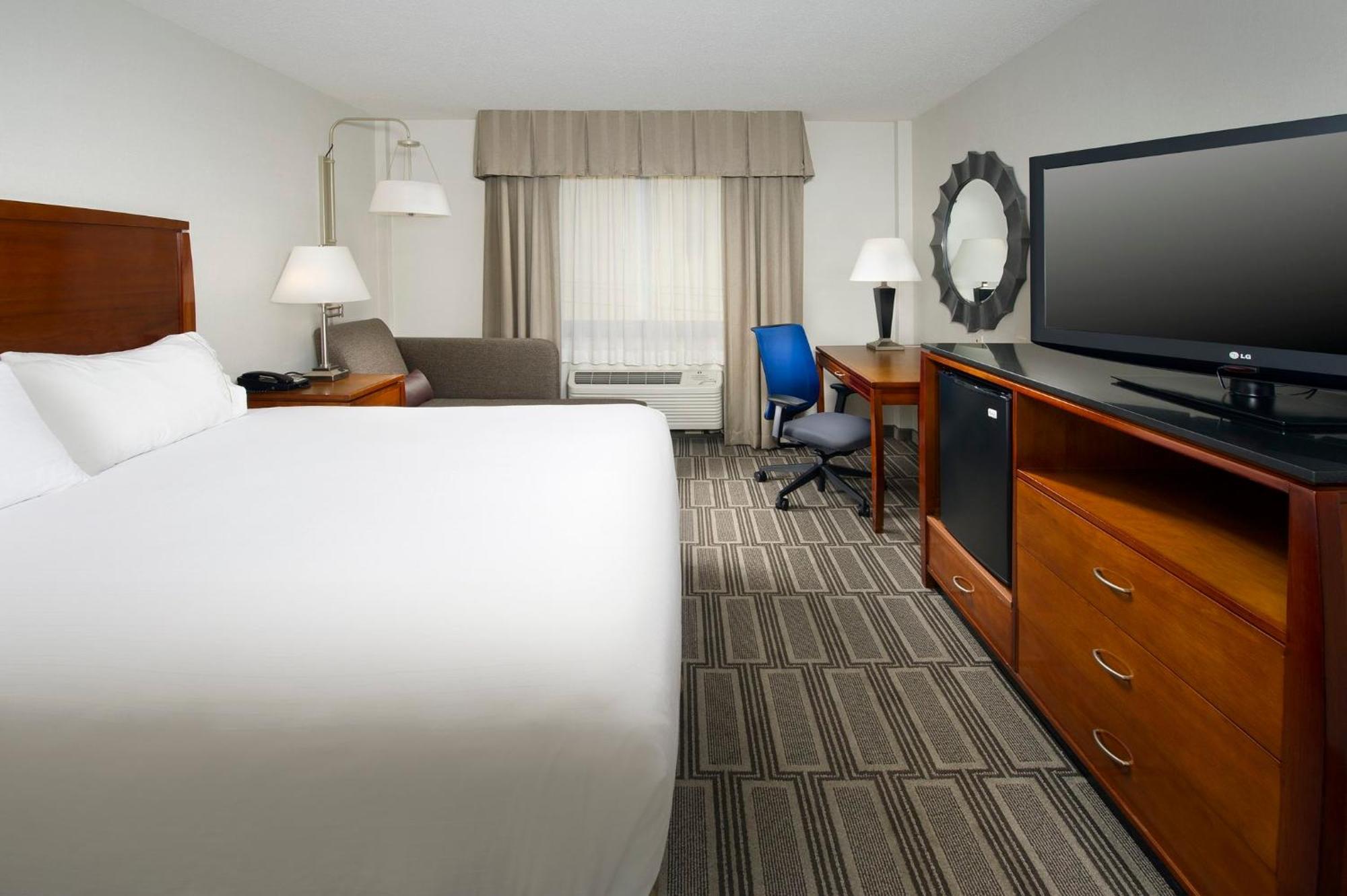 Holiday Inn Express Baltimore At The Stadiums By Ihg Ngoại thất bức ảnh